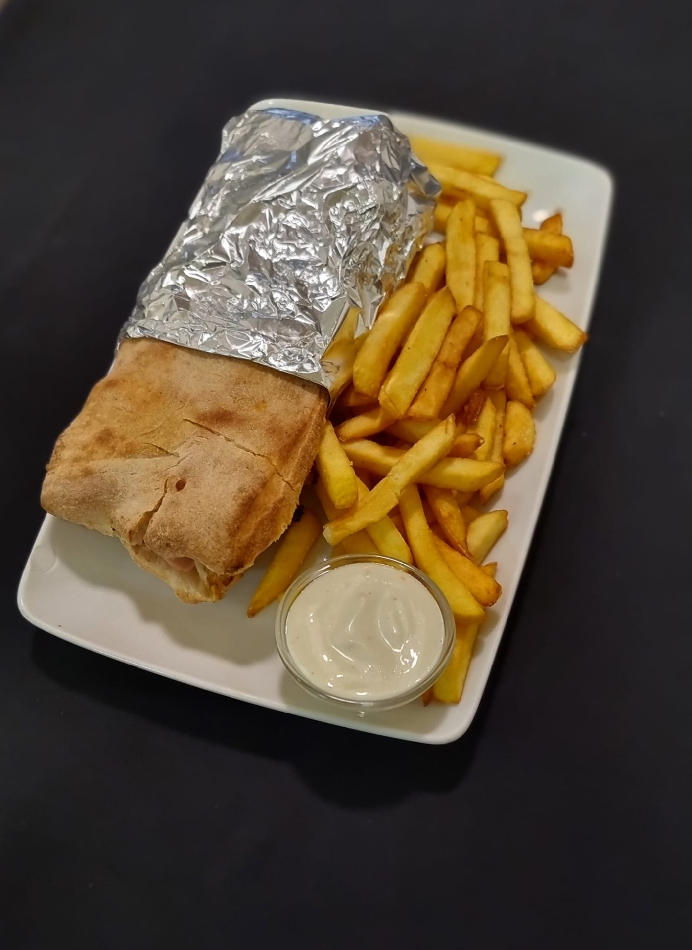 Sandwich cu slam picant