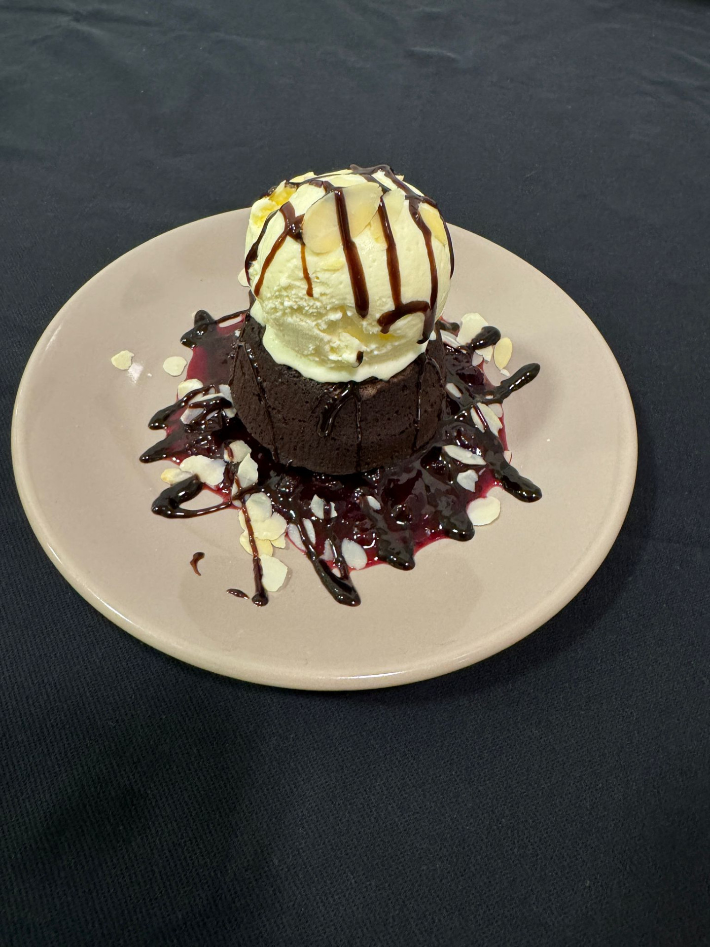Lava Cacke