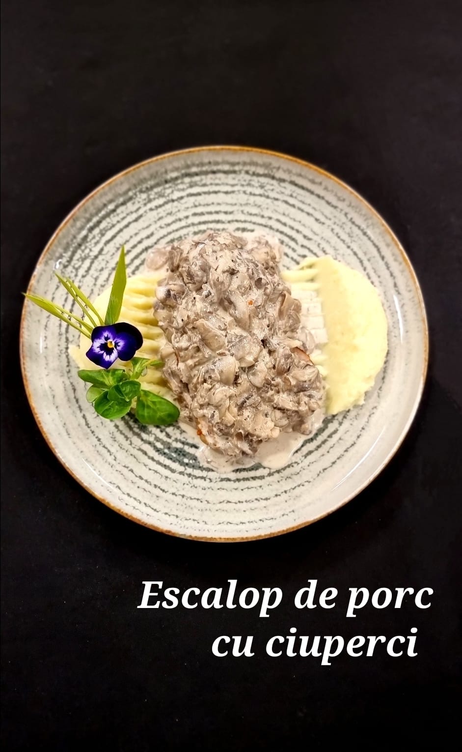 Escalop de porc cu ciuperci 