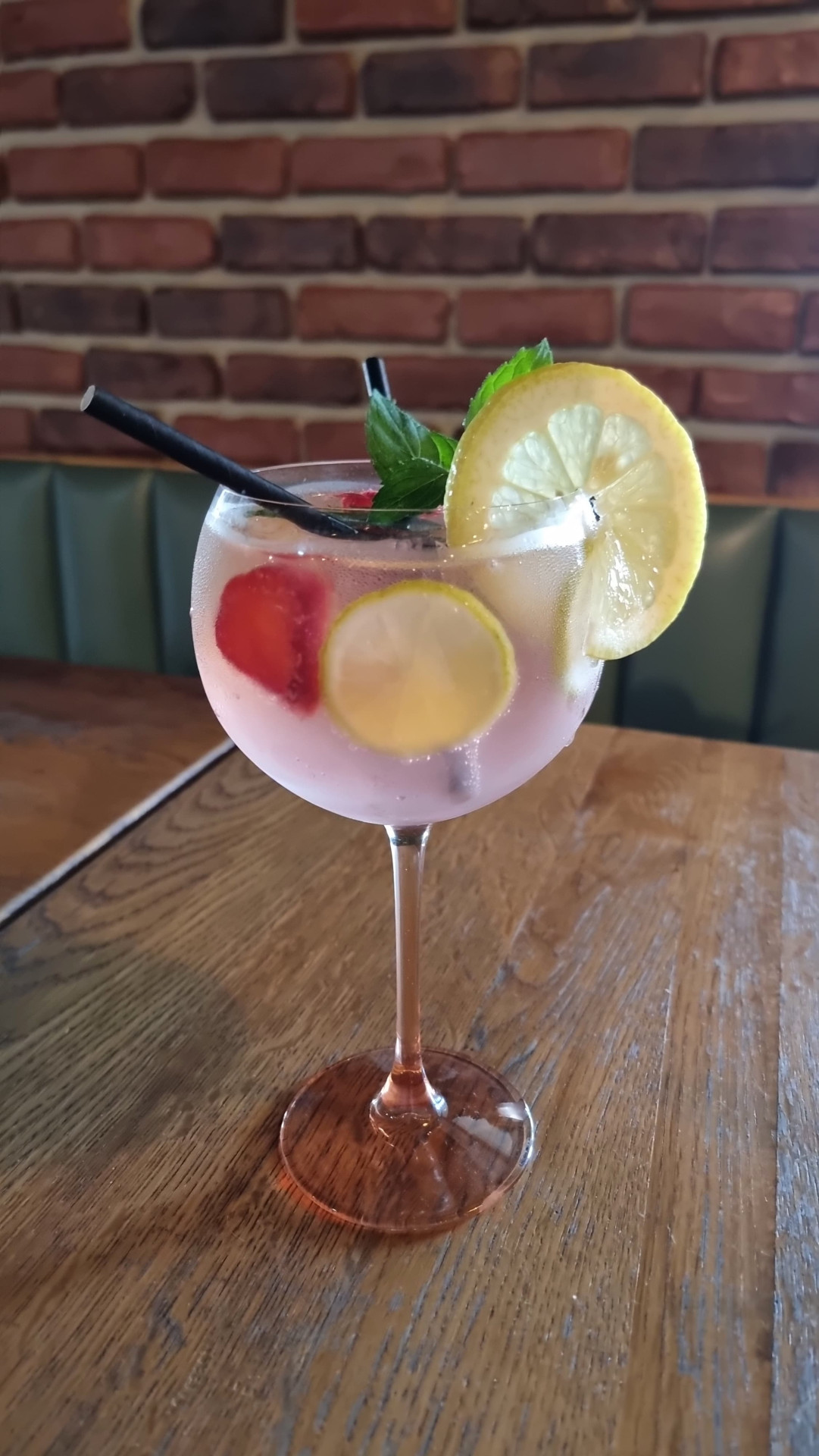 Gin Tonic Pink 